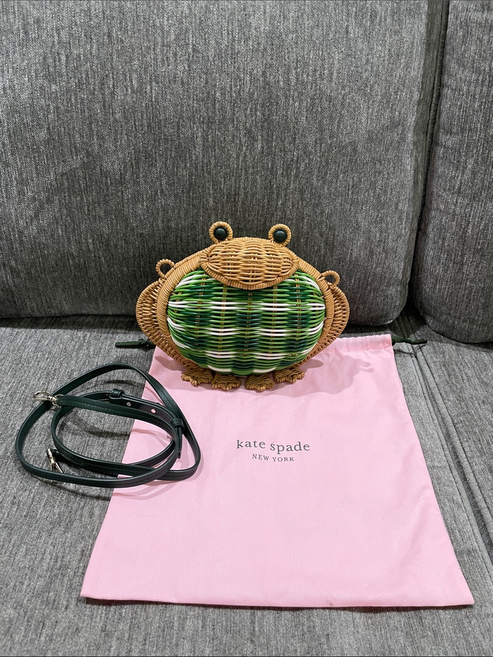 Kate Spade Hoppkins Wicker Frog Crossbody Limited Edition - Picture 7 of 16